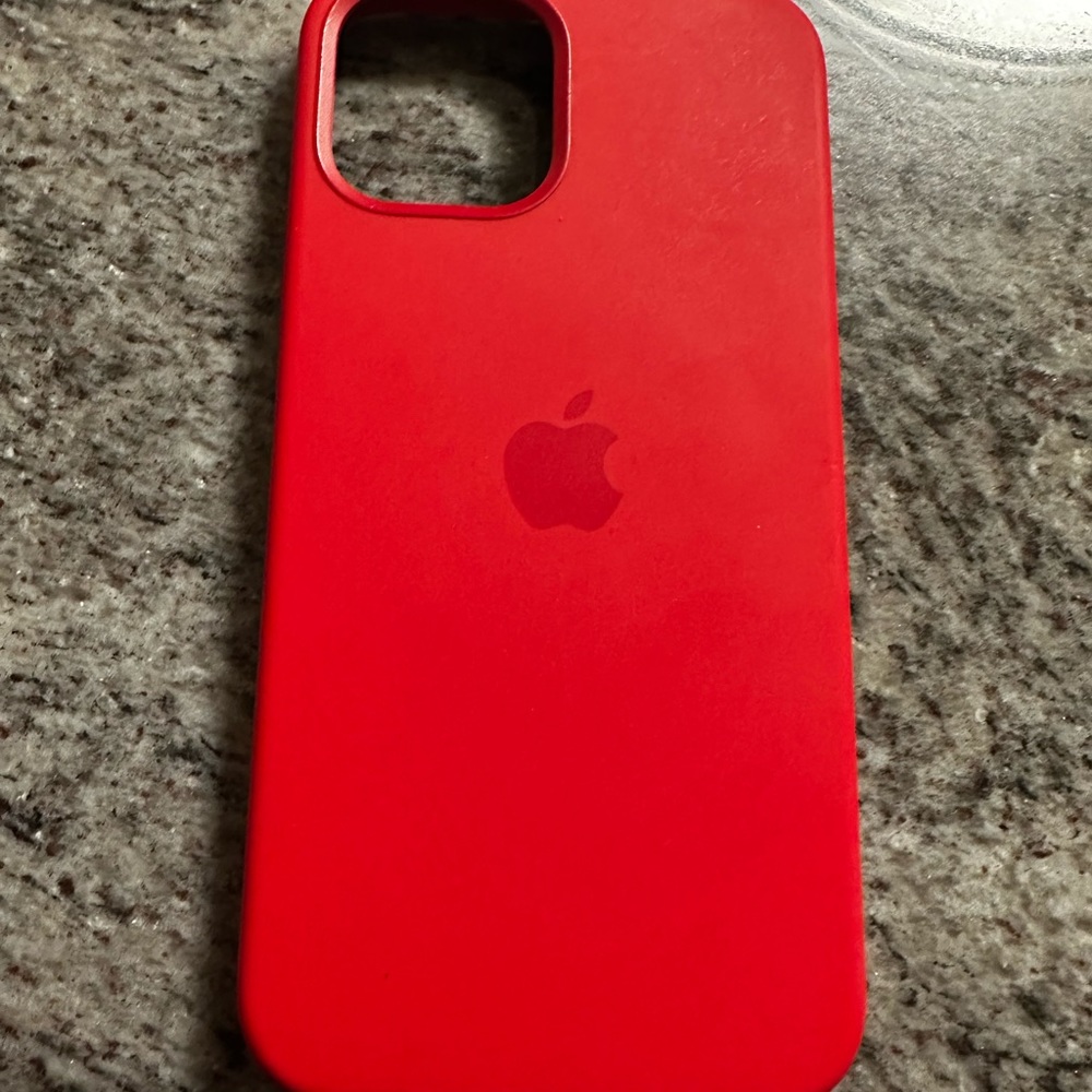 Apple iPhone 12 and iPhone 12 Pro Red Silicone Case with Magsafe.